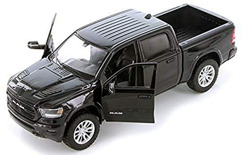 2019 RAM 1500 Laramie Crew Cab Pickup Truck Black 1/24 Diecast Model Car by Motormax
